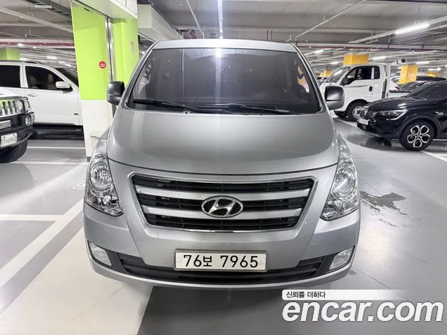 Hyundai Starex 2016 thumb 11
