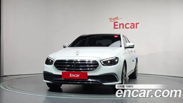 Mercedes-Benz E-Класс 2021 thumb 3