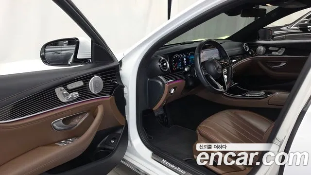 Mercedes-Benz E-Класс 2021 thumb 10