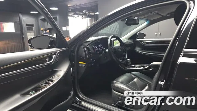 Hyundai Grandeur 2017 thumb 10