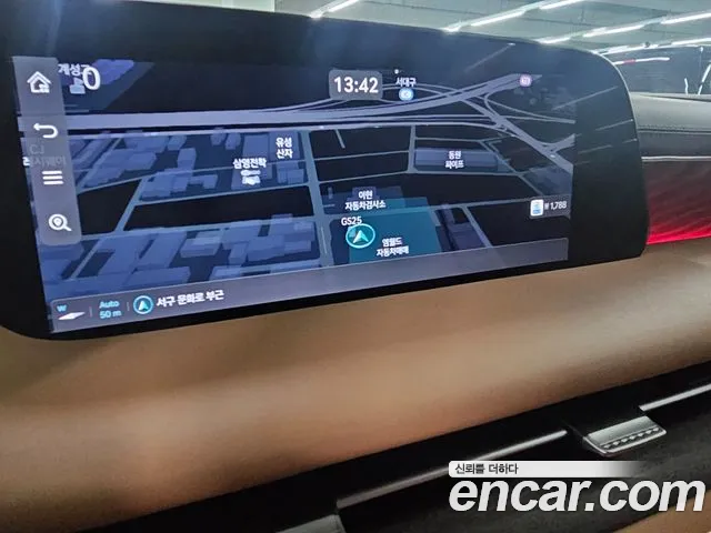 Genesis G90 2022 thumb 9