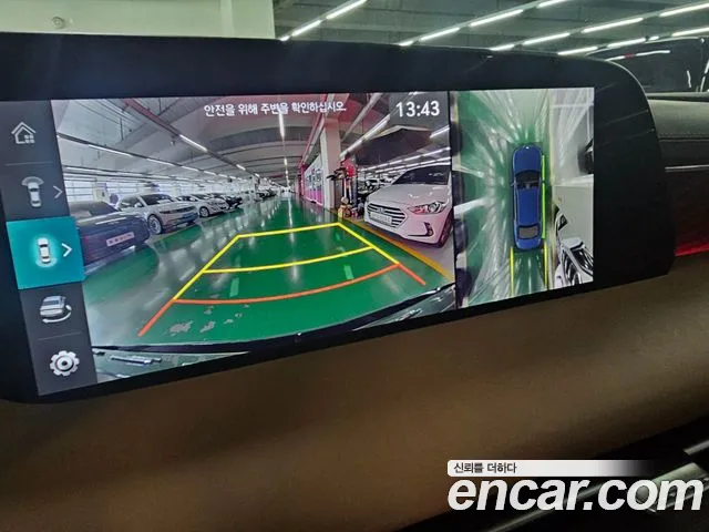 Genesis G90 2022 thumb 10