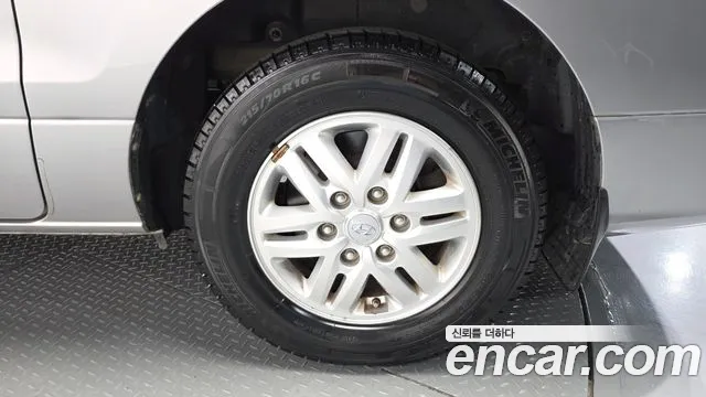 Hyundai Starex 2017 thumb 5