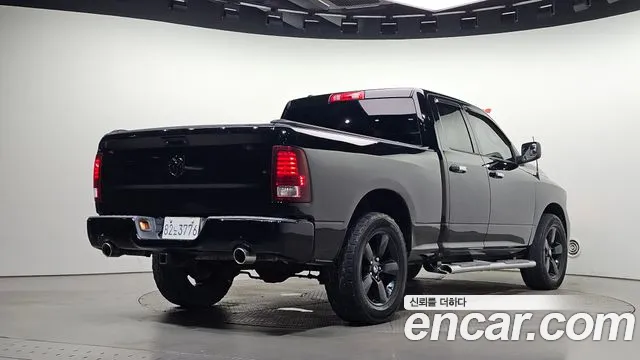 Dodge Ram Pick Up 2013 thumb 2