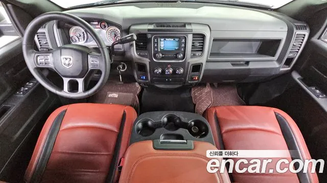 Dodge Ram Pick Up 2013 thumb 7