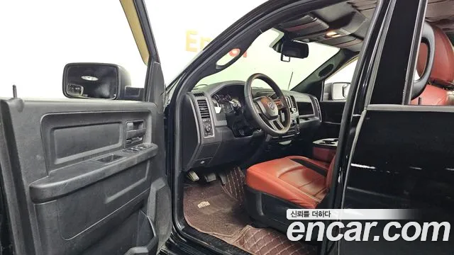 Dodge Ram Pick Up 2013 thumb 10