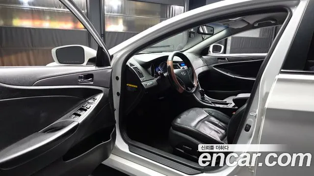 Hyundai Sonata 2012 thumb 9