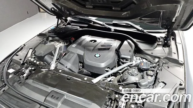 BMW 5-Series 2026 thumb 6