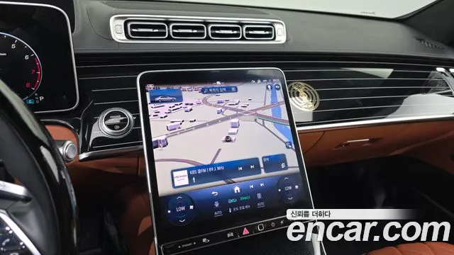 Mercedes-Benz S-Класс 2022 thumb 12