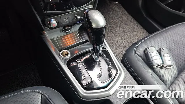 KG_Mobility_Ssangyong TIBOLI 2018 thumb 9