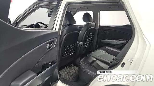 KG_Mobility_Ssangyong TIBOLI 2018 thumb 12