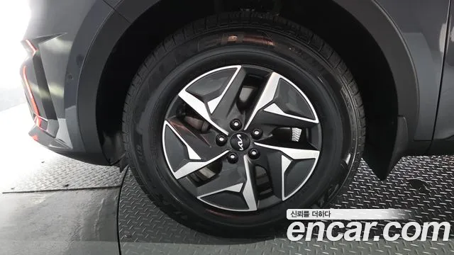 Kia Sorento 2023 thumb 5