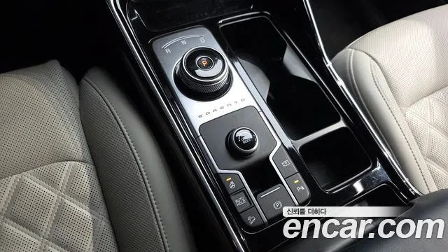 Kia Sorento 2023 thumb 9