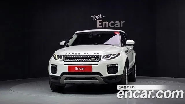 Land Rover Range Rover Evoque 2019 thumb 3