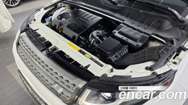 Land Rover Range Rover Evoque 2019 thumb 6