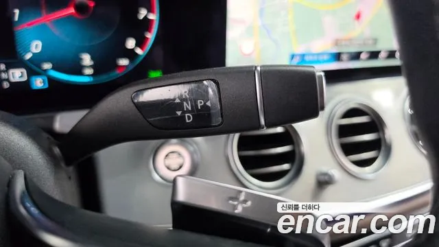 Mercedes-Benz E-Класс 2021 thumb 9