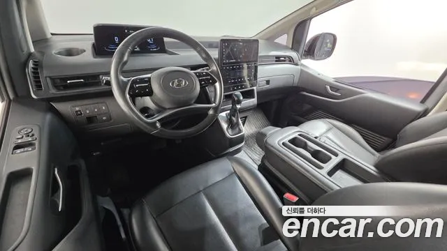Hyundai Staria 2021 thumb 7