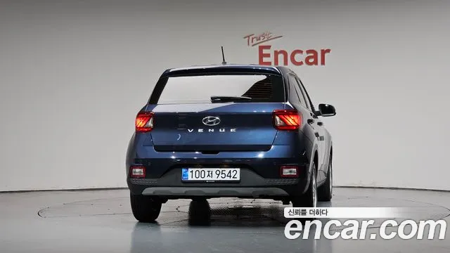 Hyundai Venue 2020 thumb 3