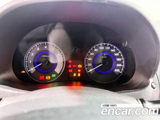 Hyundai Accent 2012 thumb 7