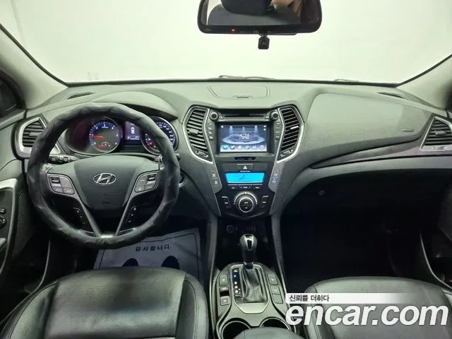 Hyundai Santa Fe 2012 thumb 8