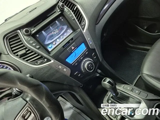Hyundai Santa Fe 2012 thumb 9