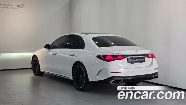 Mercedes-Benz E-Класс 2026 thumb 2