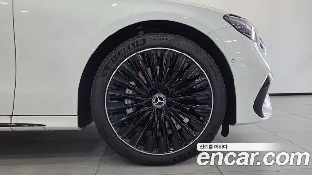 Mercedes-Benz E-Класс 2026 thumb 5