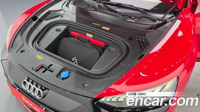 Audi e-tron GT 2022 thumb 6