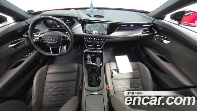Audi e-tron GT 2022 thumb 7