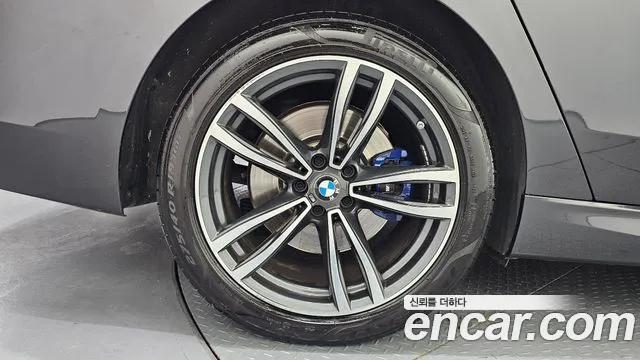BMW Gran Turismo 2023 thumb 5