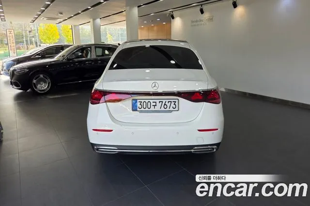 Mercedes-Benz E-Класс 2025 thumb 4
