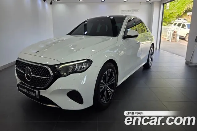 Mercedes-Benz E-Класс 2025 thumb 12