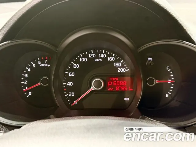Kia Morning 2013 thumb 5