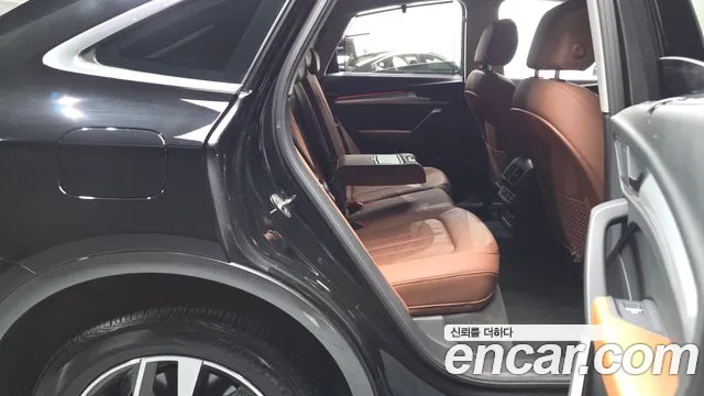 Audi Q5 2022 thumb 11