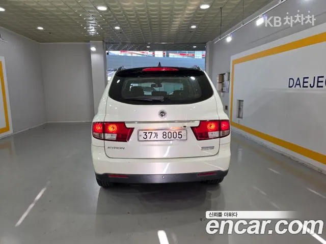 KG_Mobility_Ssangyong Kyron 2010 thumb 4