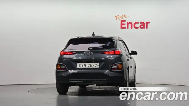 Hyundai Kona 2017 thumb 4