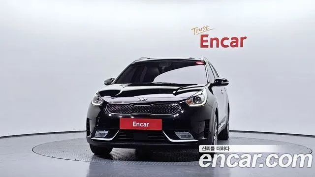 Kia Niro 2016 thumb 3