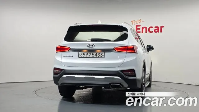Hyundai Santa Fe 2020 thumb 4