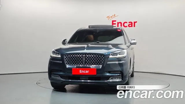 Lincoln Aviator 2020 thumb 3