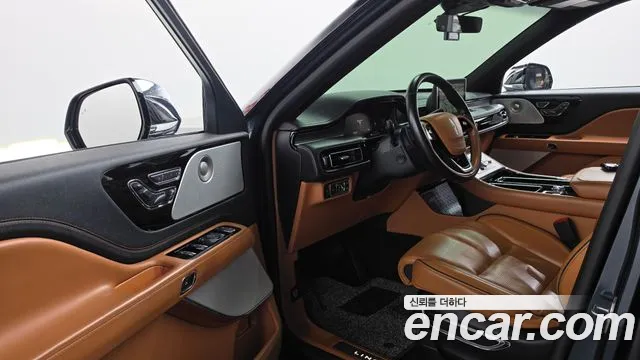 Lincoln Aviator 2020 thumb 10