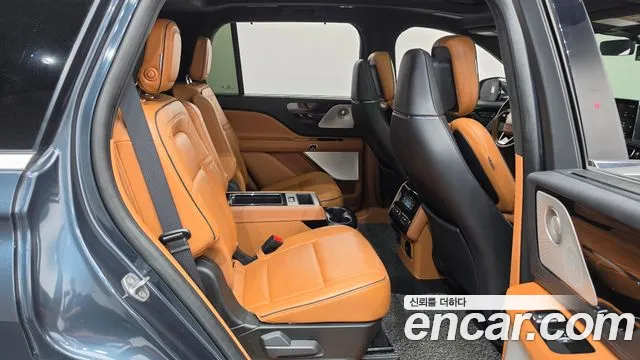 Lincoln Aviator 2020 thumb 11