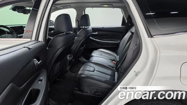 Hyundai Santa Fe 2021 thumb 11