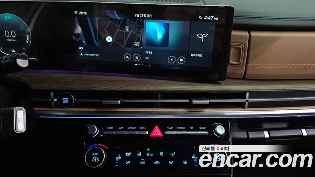 Hyundai Santa Fe 2024 thumb 12