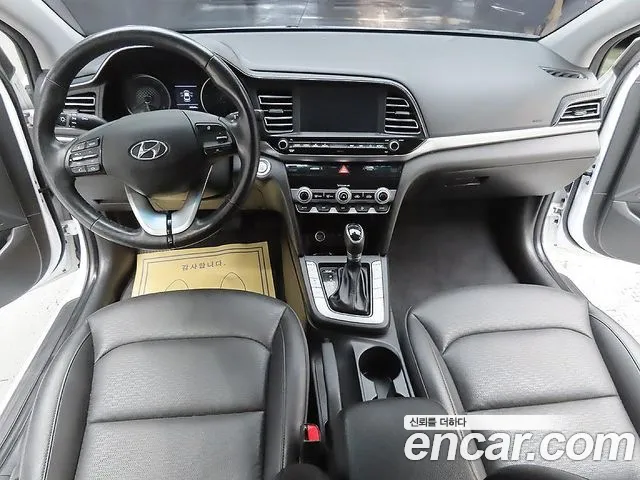 Hyundai Avante 2019 thumb 10