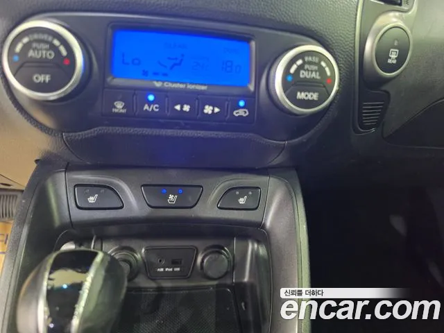 Hyundai Tucson 2013 thumb 10