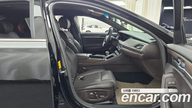 Genesis G90 2021 thumb 11