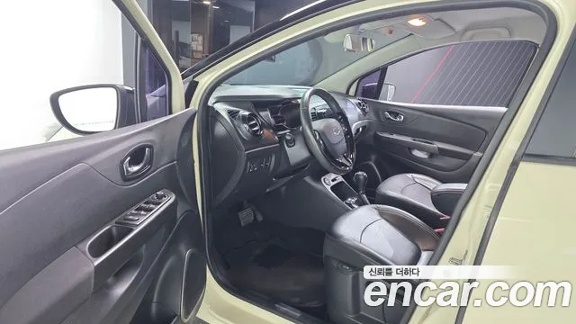 Renault-KoreaSamsung Captur 2016 thumb 10