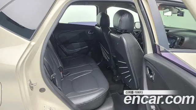 Renault-KoreaSamsung Captur 2016 thumb 12