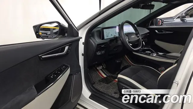 Kia EV6 2021 thumb 10