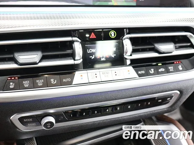 BMW X6 2021 thumb 9